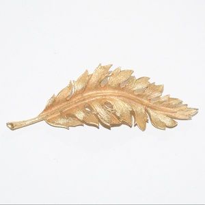 Vintage Coro brooch